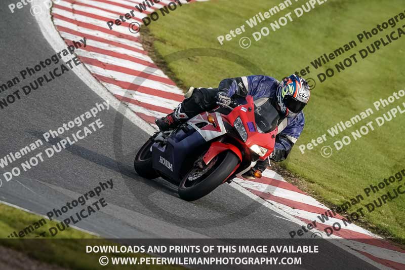 anglesey;brands hatch;cadwell park;croft;donington park;enduro digital images;event digital images;eventdigitalimages;mallory;no limits;oulton park;peter wileman photography;racing digital images;silverstone;snetterton;trackday digital images;trackday photos;vmcc banbury run;welsh 2 day enduro